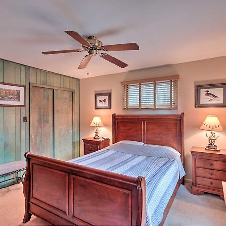 Poconos Home With Game Room Walk To Lake Harmony! Luaran gambar