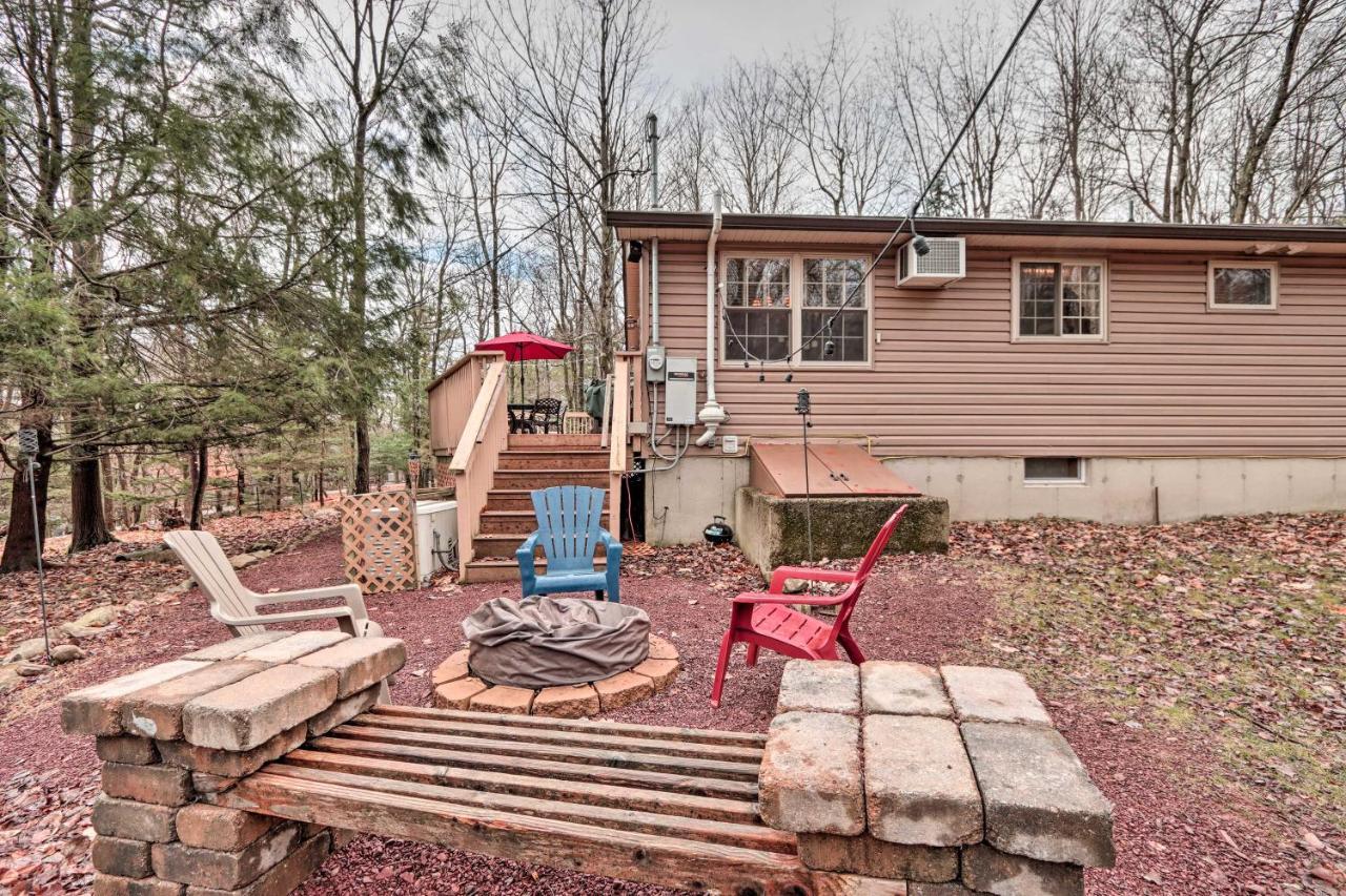 Poconos Home With Game Room Walk To Lake Harmony! Luaran gambar