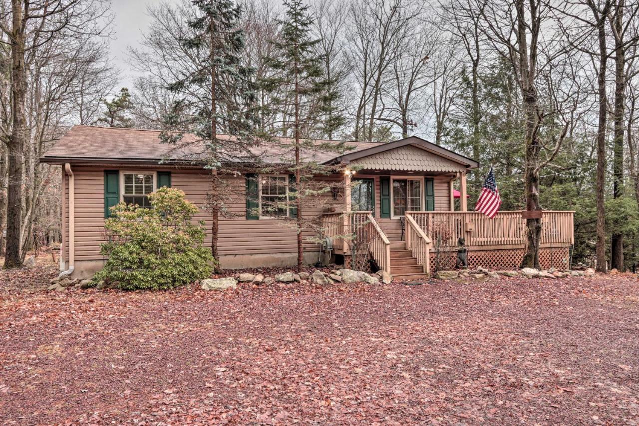 Poconos Home With Game Room Walk To Lake Harmony! Luaran gambar